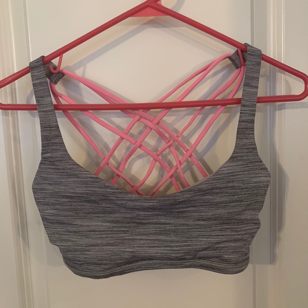 Lululemon bra size 8